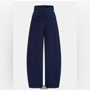 NWT Commense Cross-Over High-Waist Denim Wide-Leg Jeans. Size Small